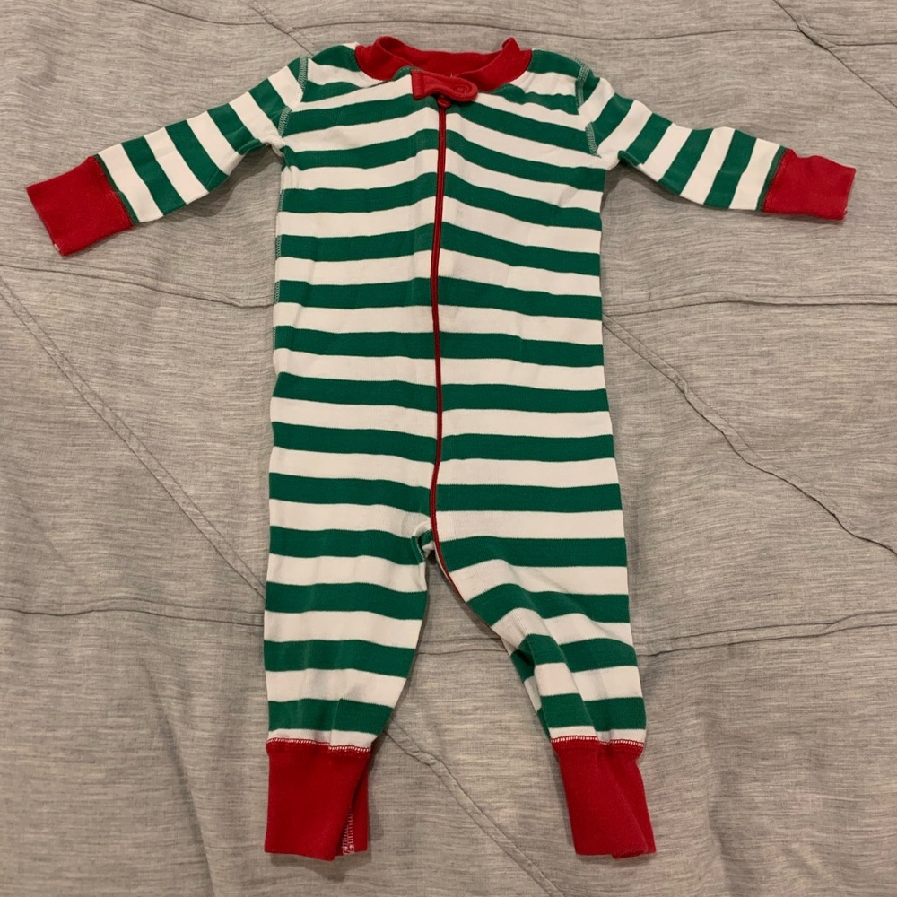 Hanna Andersson holiday striped pajamas. Size 6-9 months